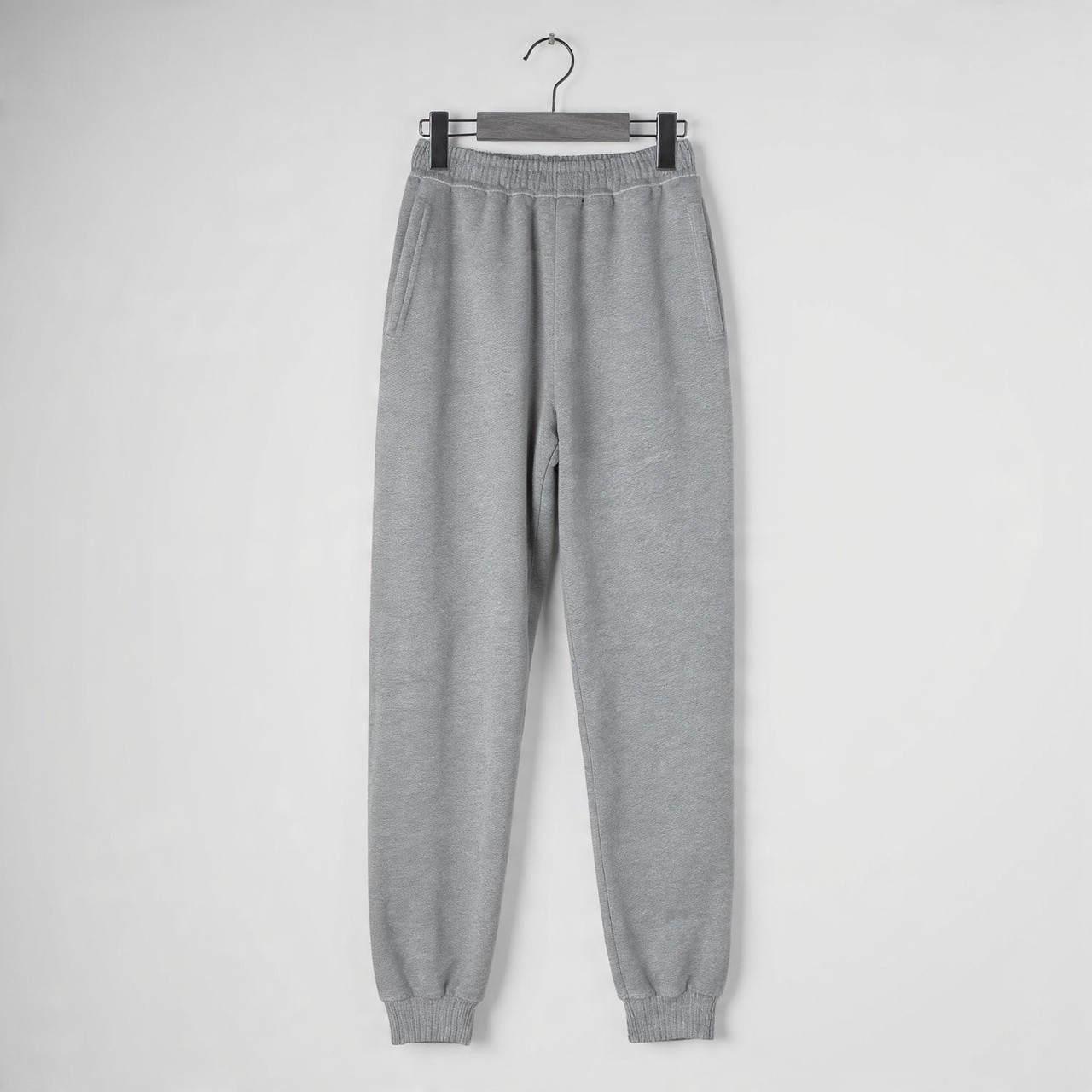 Why 10,000 Shoppers Trust freshrapic.net for Premium Everyday Clothing
